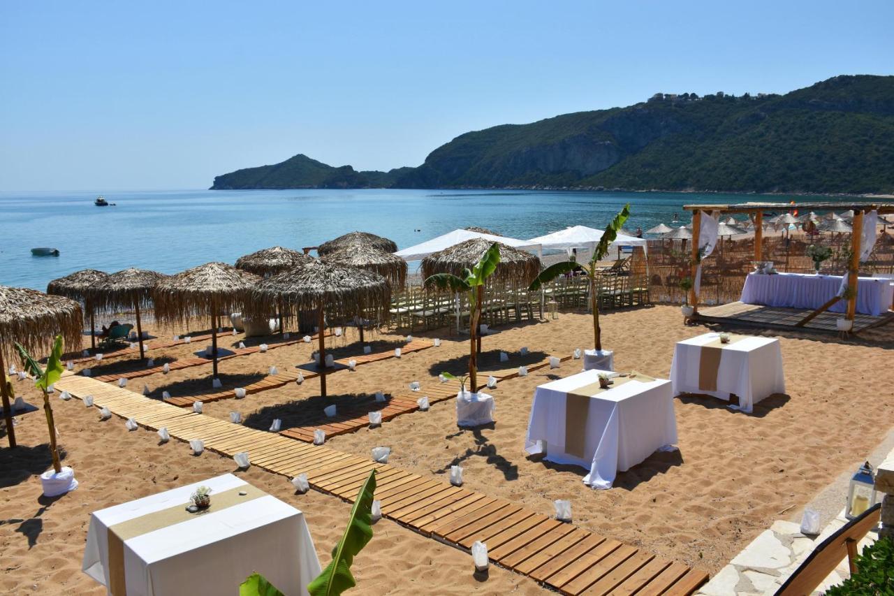 Delfini Resort Agios Georgios Pagon Bagian luar foto